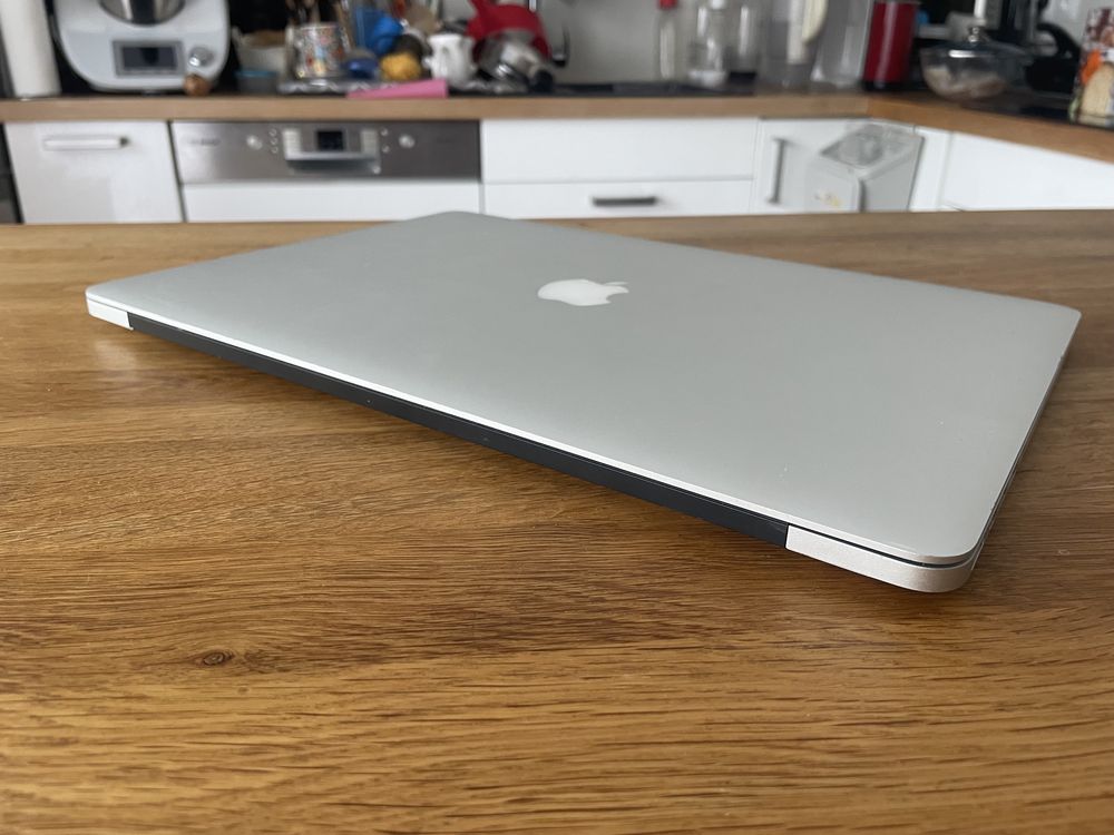 Zadbany Apple MacBook Pro retina 15” i7 512GB 16GB ram bateria 85%