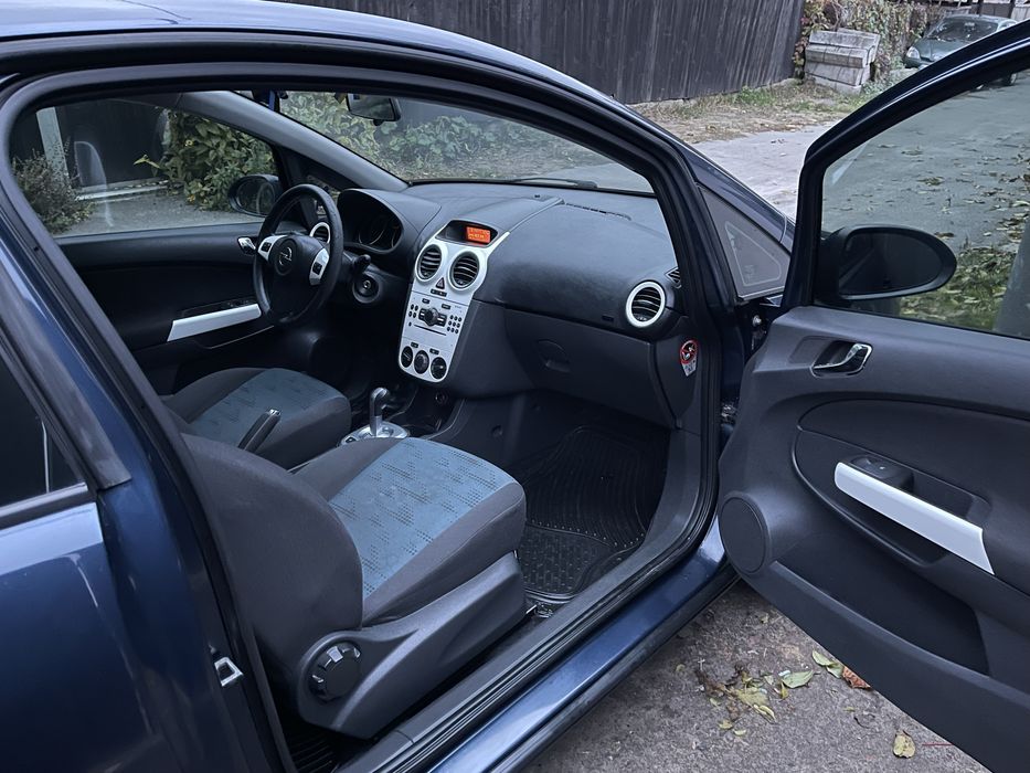 Продам комфортный удобный автомобиль