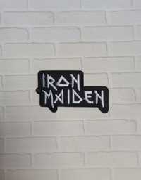 Naszywka, naprasowanka: Iron Maiden białe logo (metal)