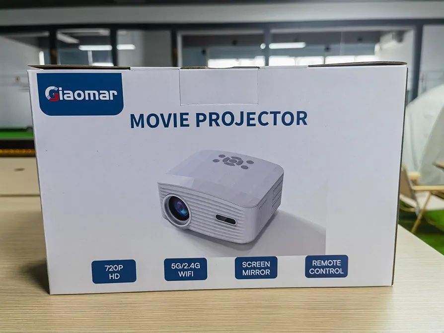 Mini przenośny projektor Giaomar C6 HD Nowy