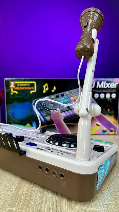 Піаніно дитяче,пульт діджея, синтезатор дитячий,DJ установка,мікрофон