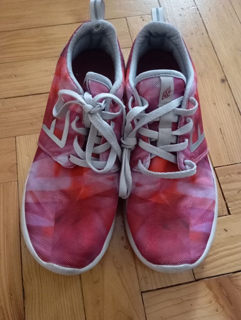 Buty sportowe 4F 37 damskie