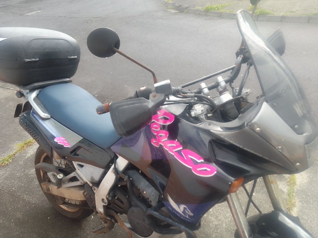 Projeto para restauro ou peças.