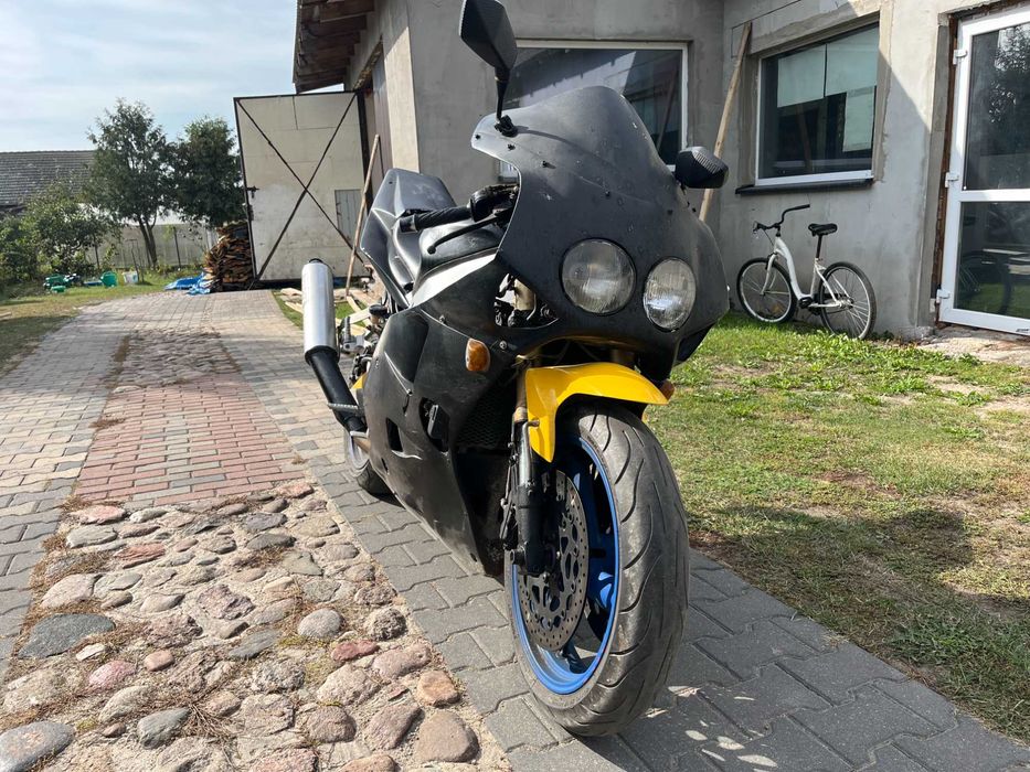Yamaha FZR 1000 exup rama z dokumentami