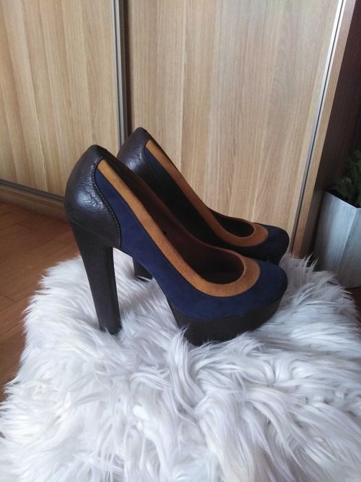 Buty 38 rozmiar na platformie