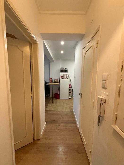 Arrenda-se T1 nas Portas de Benfica