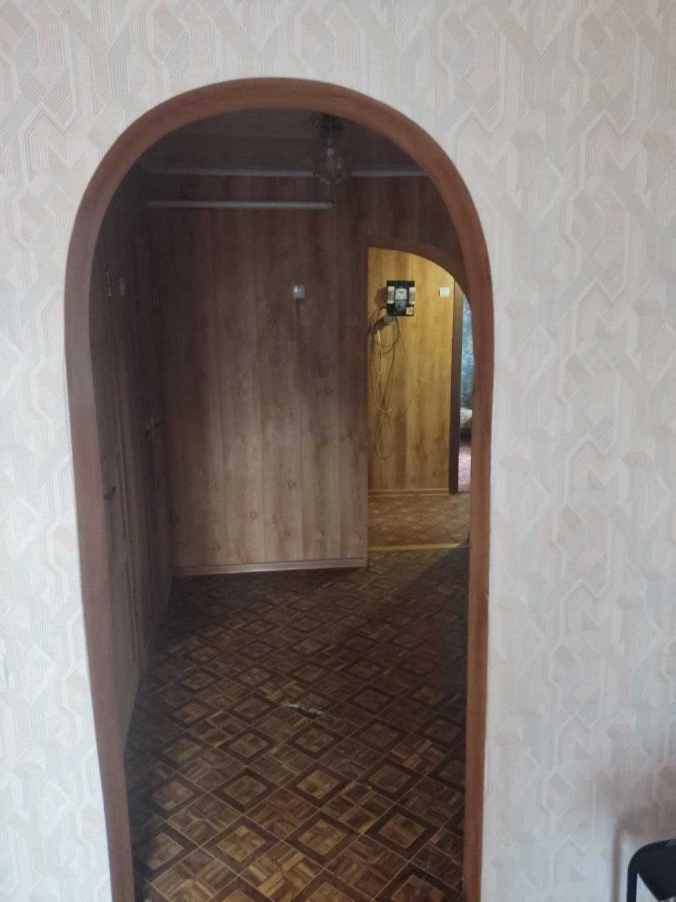 Продам 2-кімнатну квартиру в Дергачах