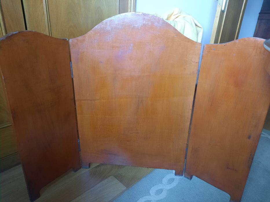 Frente de lareira em madeira pintada à mão