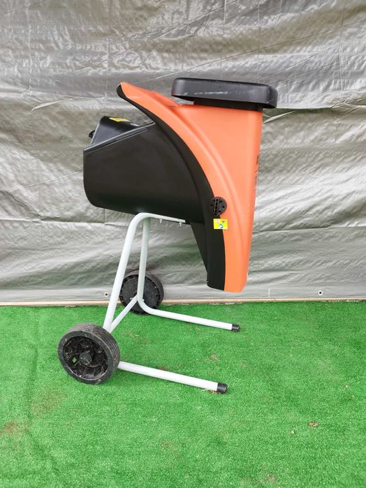 Rozdrabniacz do gałęzi Frezowy ATIKA 2800 watt + przedłużacz