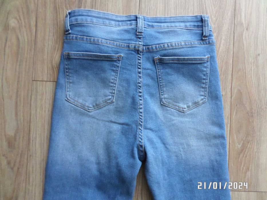Firmowe spodnie damskie-jeans-SHEIN-38-S/M