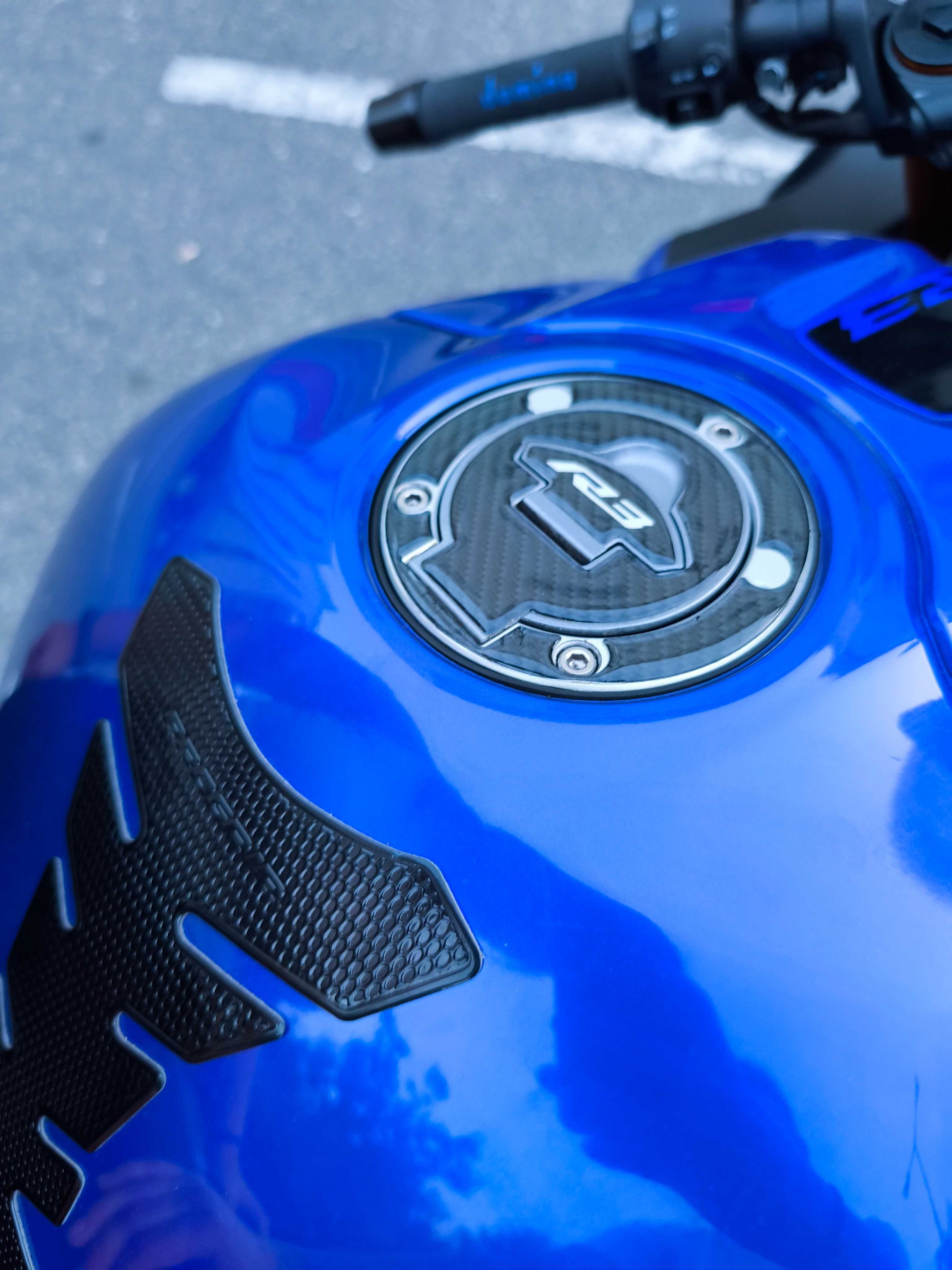 Yamaha R3 - RaceBlue