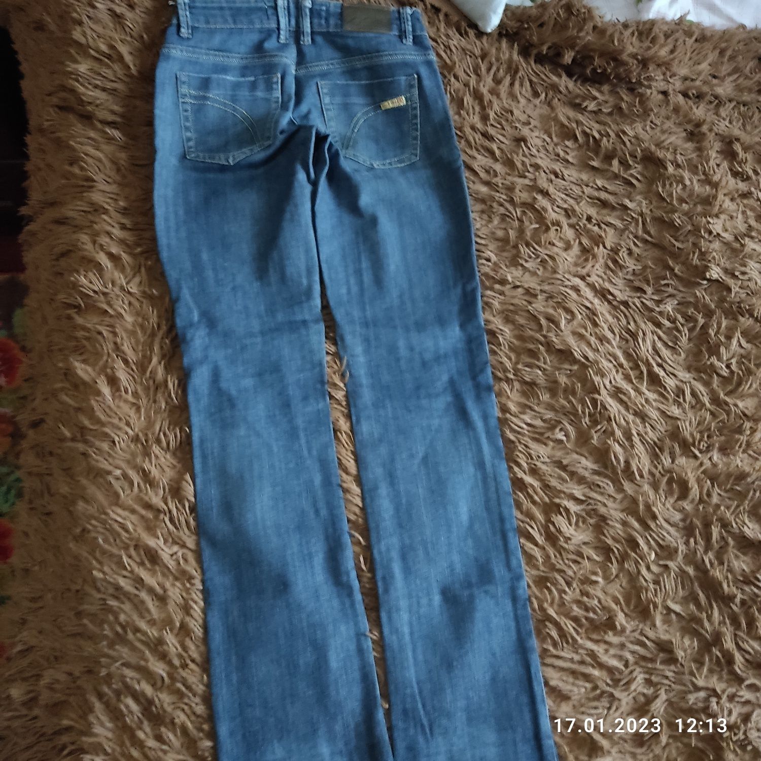 Продам джинси 28 розмір