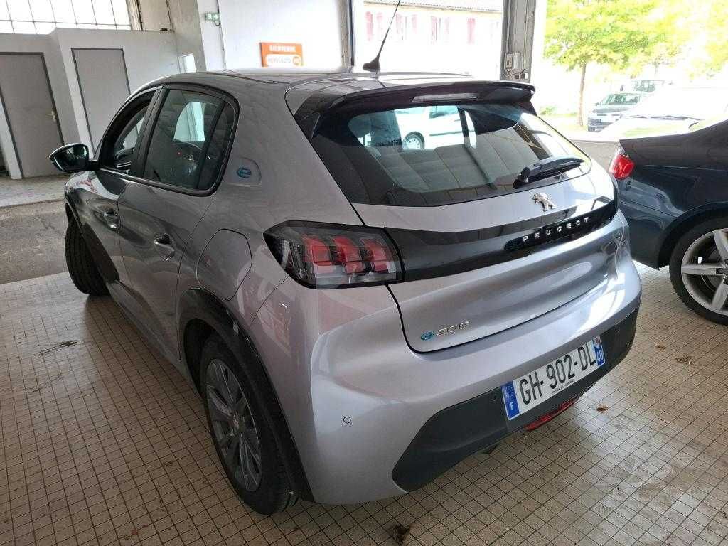 Peugeot e-208 50kWh 136cv 2022
