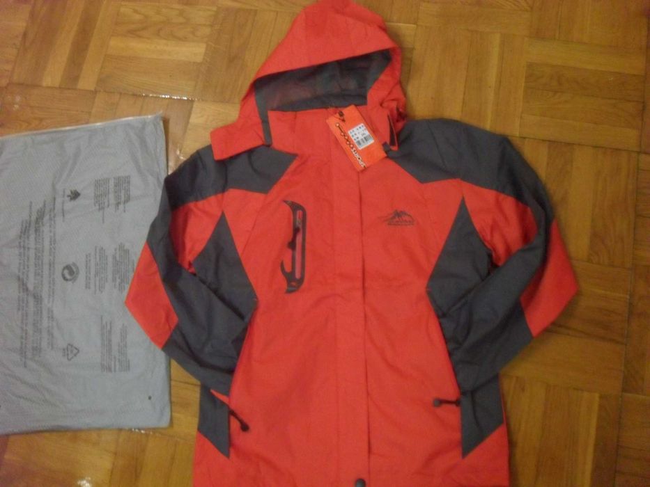 Куртка лёгкая женская QI WY HAI лыжная( бордерская ) , разм S( 36-38 )