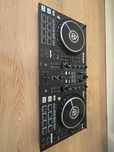 Konsola Numark MIXTRACK PRO FX