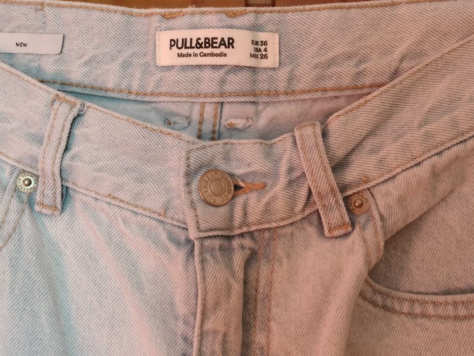 mom jeans Pull&Bear, cintura subida, tamanho 36