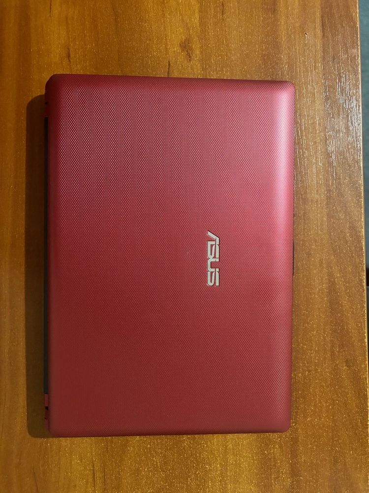 Нетбук Asus eee pc