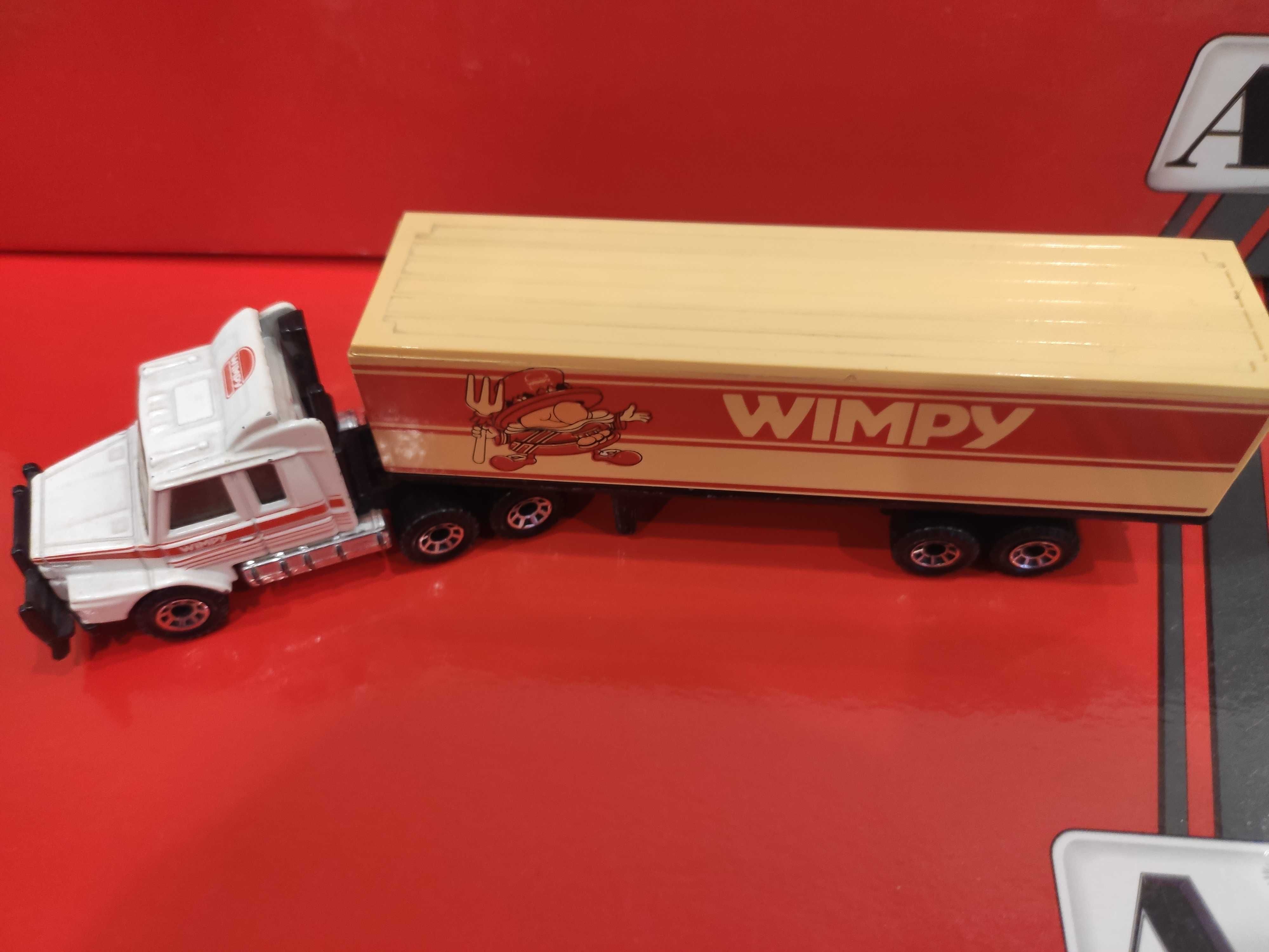 Matchbox Scania z naczepą Wimpy convoy