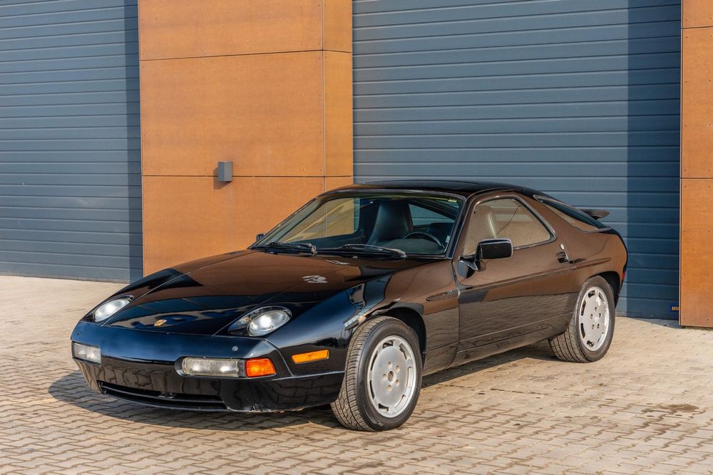 Porsche 928 928S 5.0 V8 1987