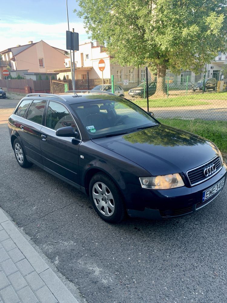 Audi a4 2.0 Automat klima mrozi 10 tys temu nowy rozrzad