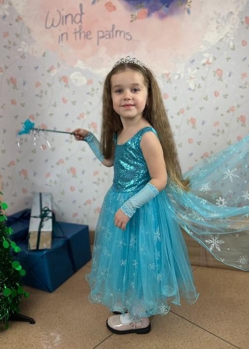 Костюм Ельзи, сніжинки, платье снежинки