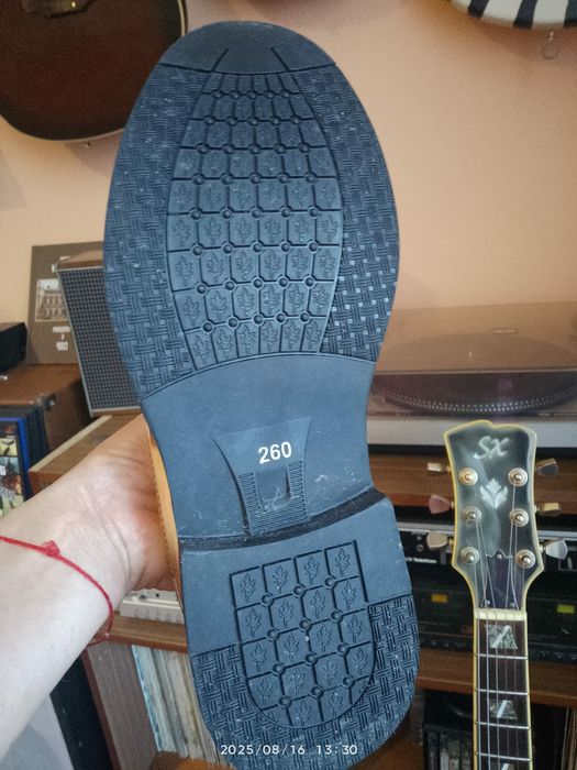 продам чоловічі туфлі