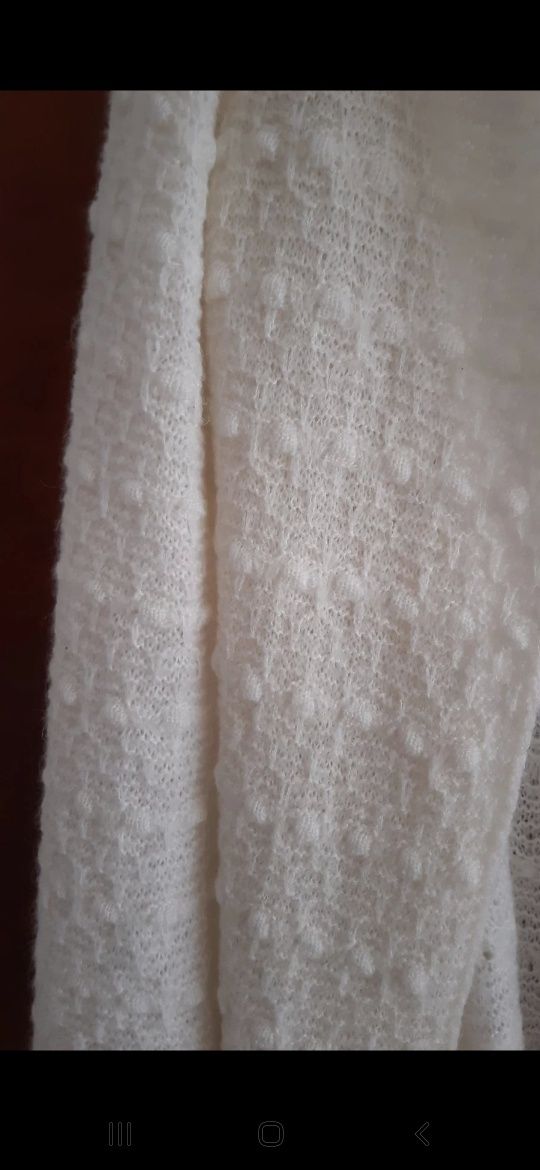 Włoski kardigan kremowy Płaszczyk sweterkowy