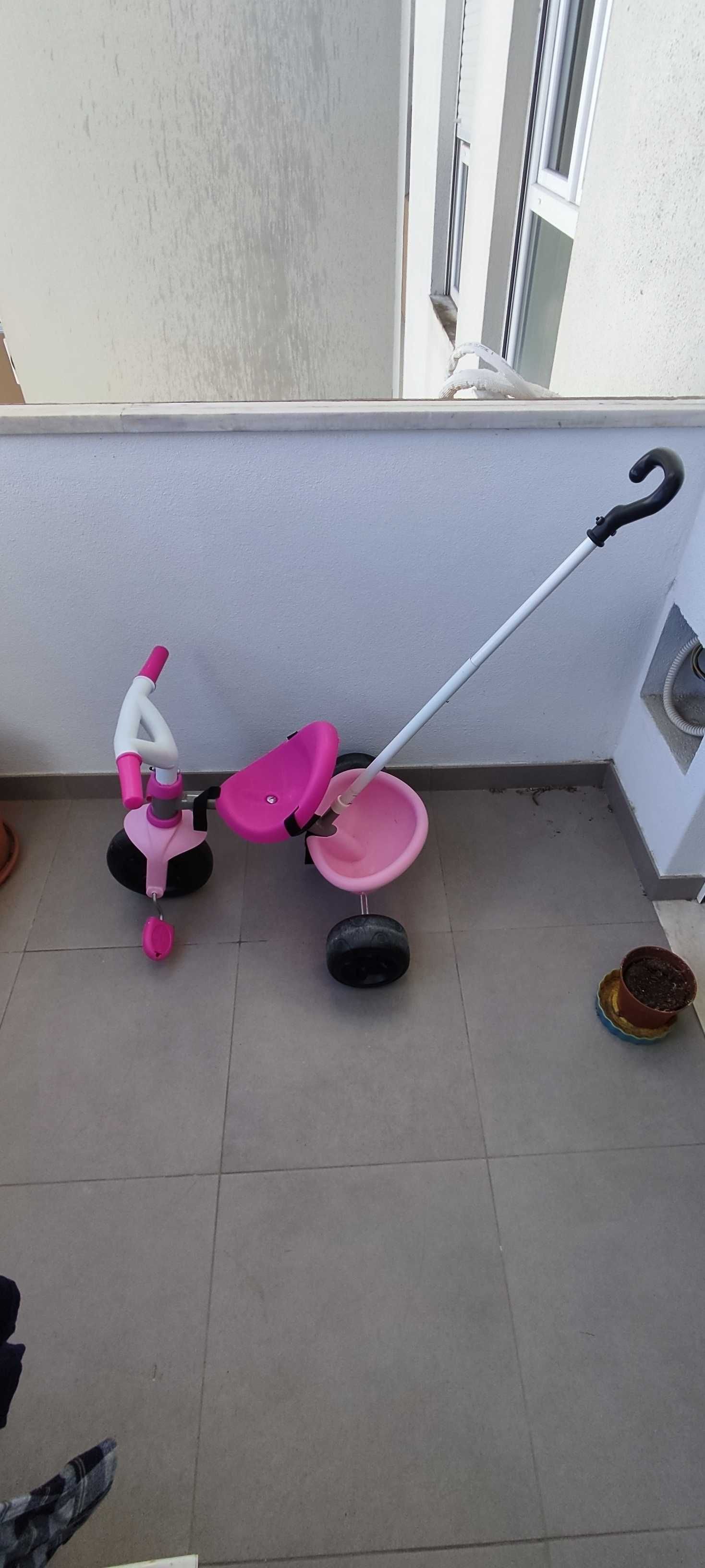 Triciclo menina rosa