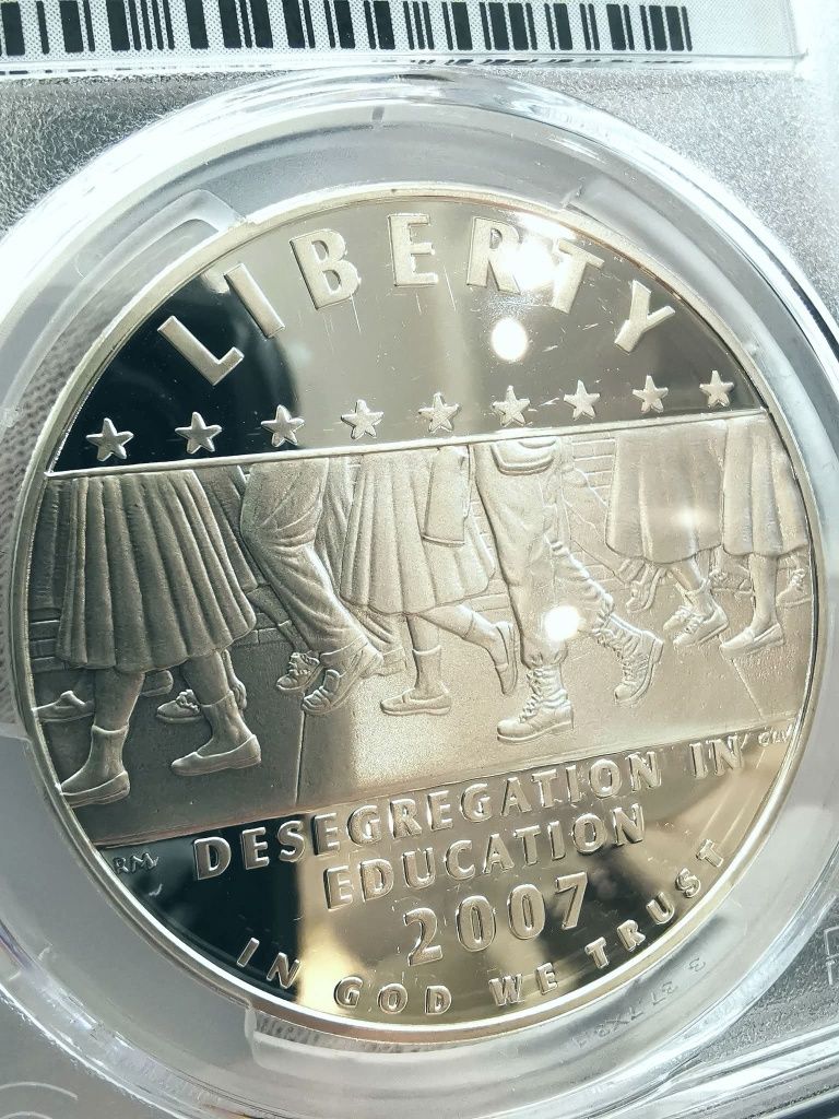 США 1 долар 2007р. Десегрегація в освіті. СРІБЛО. СЛАБ.