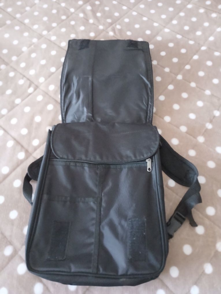 Mochila cor preta