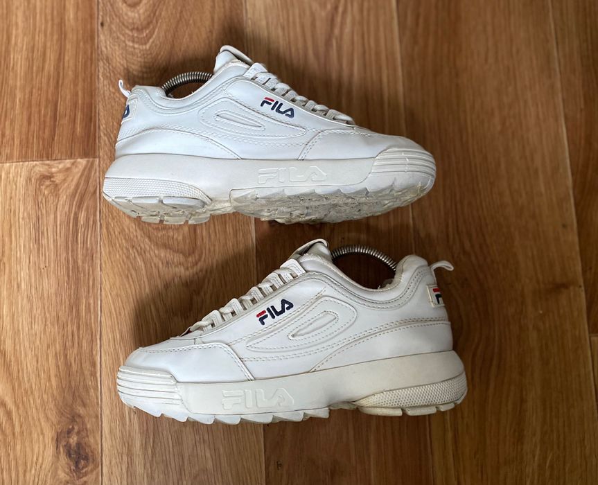 Fila - кросівки білі жіночі розмір 39