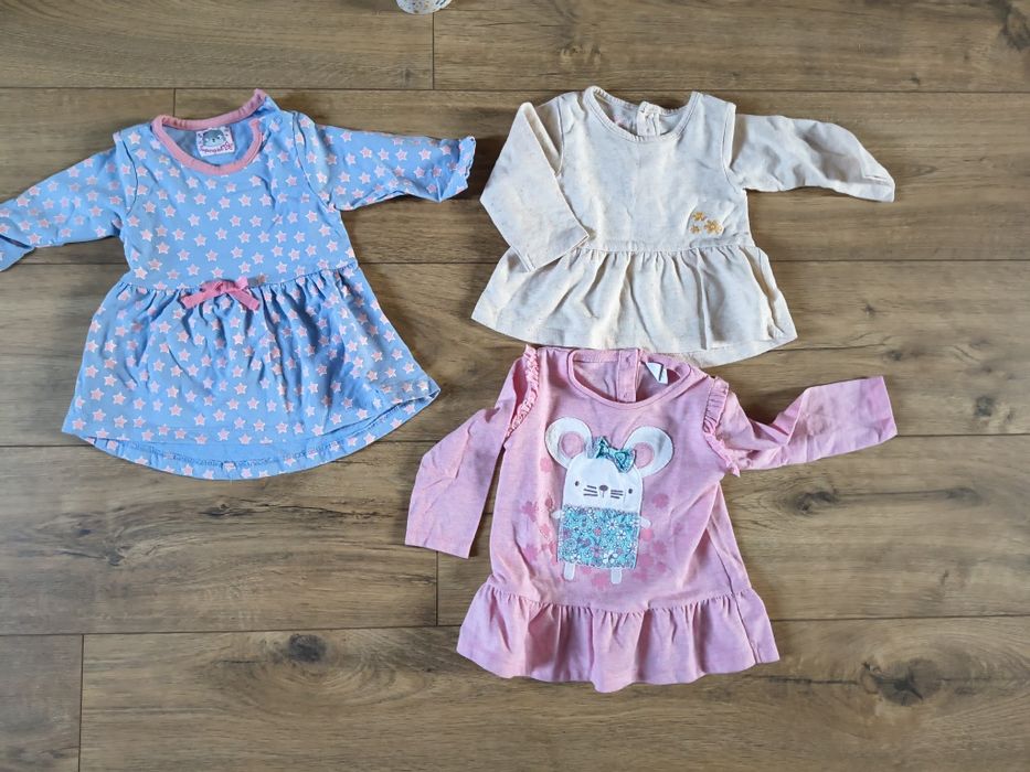 Zestaw bluzek i sukienek dla dziewczynki 74