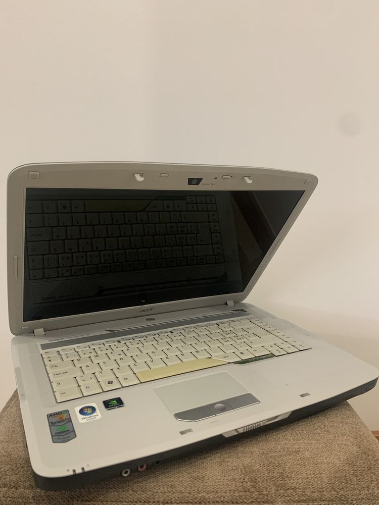 Portátil acer 5520 series