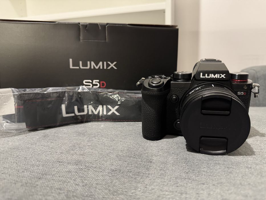 Aparat Panasonic Lumix S5d + obiektyw 18-40 F4.5-6.3, jak nowy