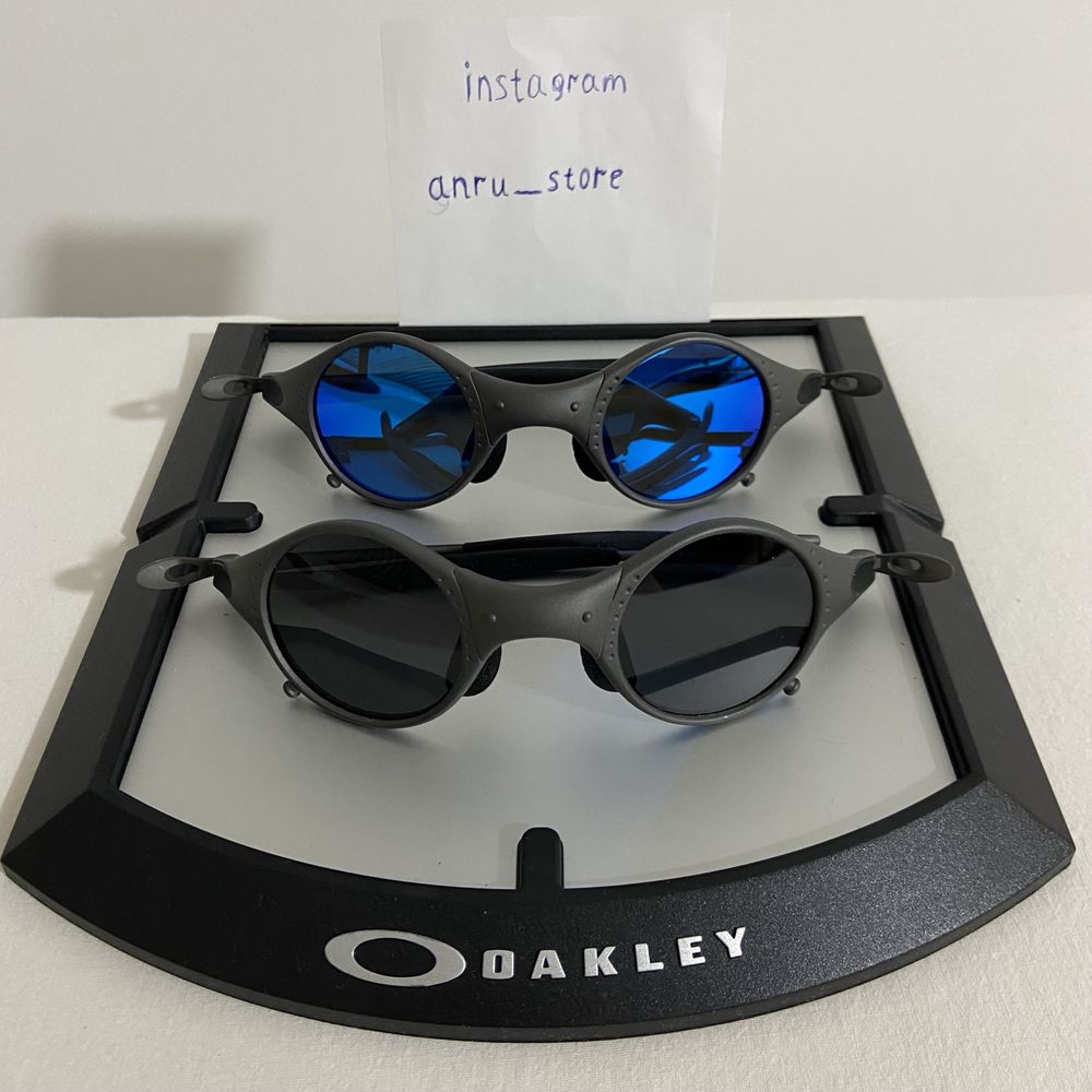 Солнцезащитные очки Oakley Oval  Plutonite Plazma Black iridium.
