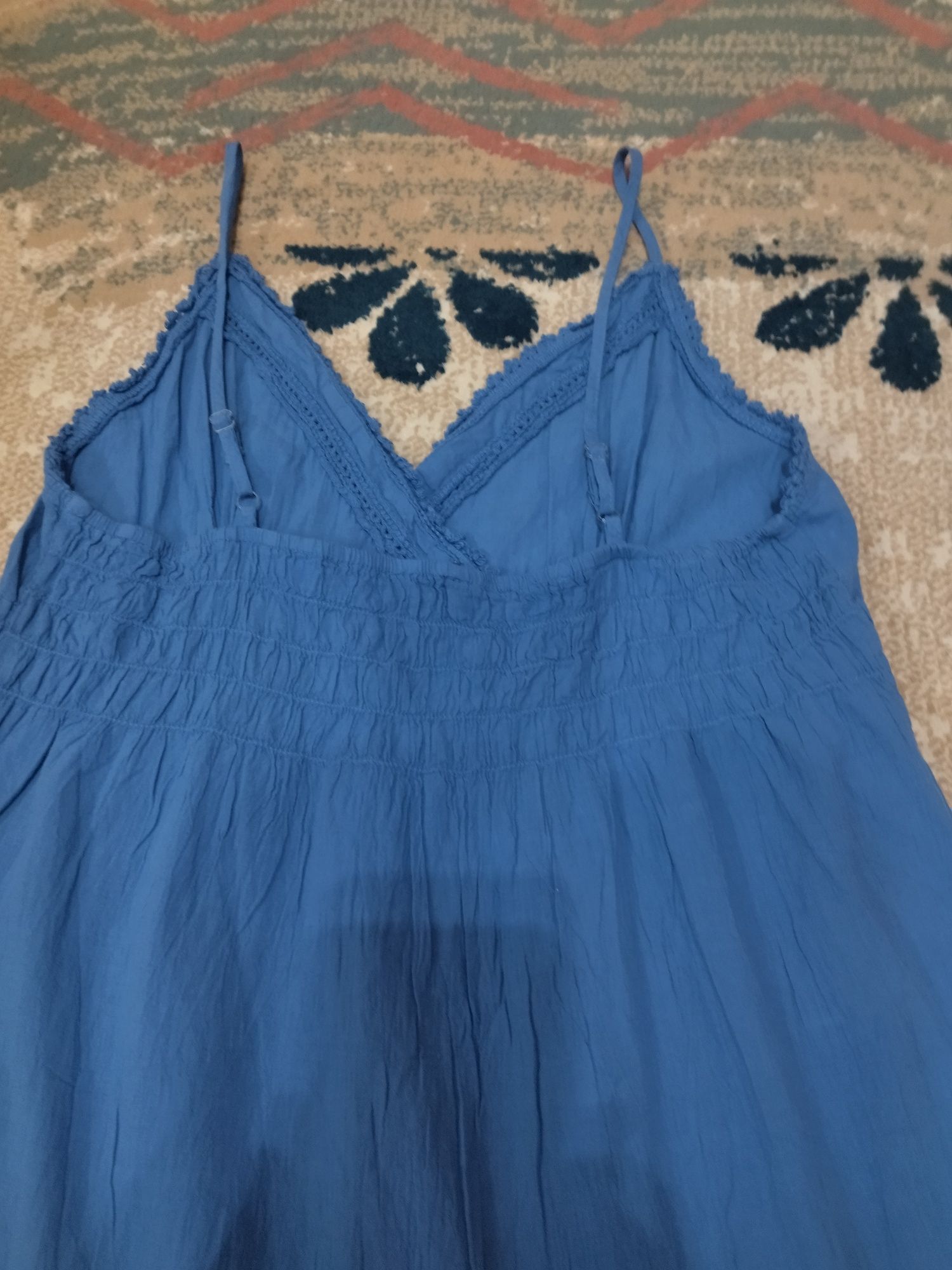 Sukienka dla dziewczynki na ramiączkach, niebieska