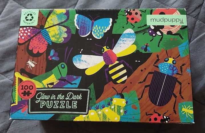 Puzzle świecące w ciemności 100 elementów Owady