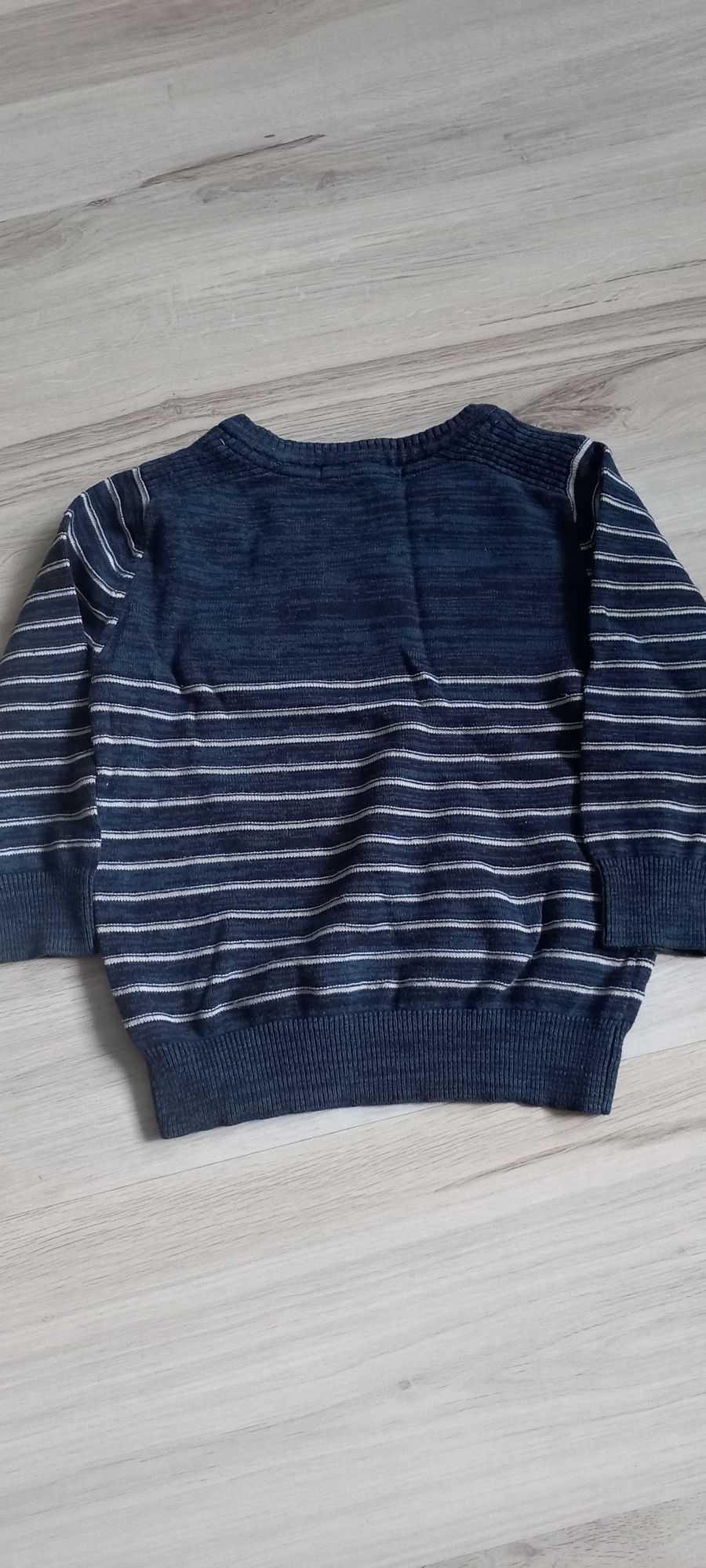 Sweter chłopięcych 86/92cm