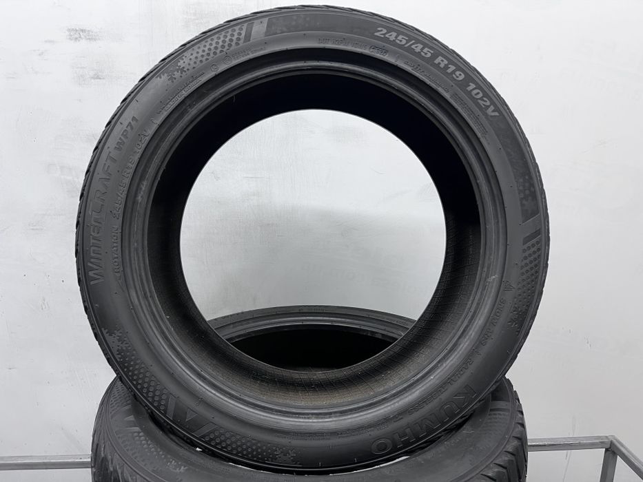 2шт зима 245/45/R19 7мм 2020р Kumho Winter Craft WP71