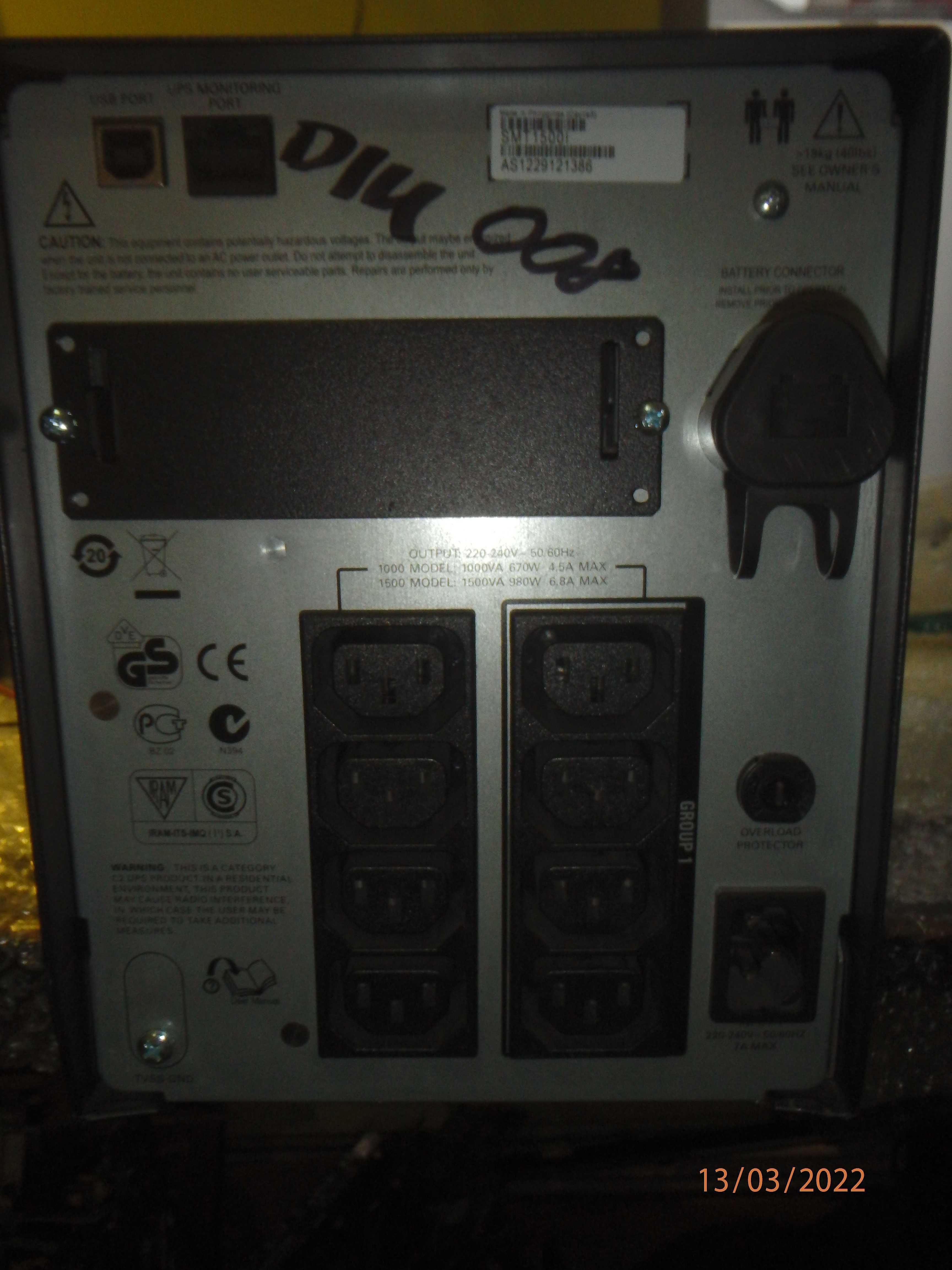 APC Smart-UPS SMT, 1500VA/1000W