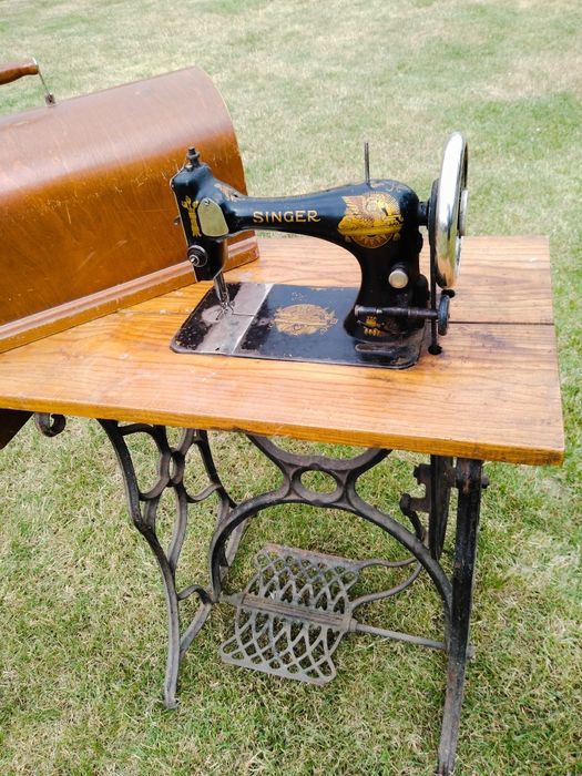Maszyna do szycia Singer z lat 50. Niemiecka, w pełni sprawna!