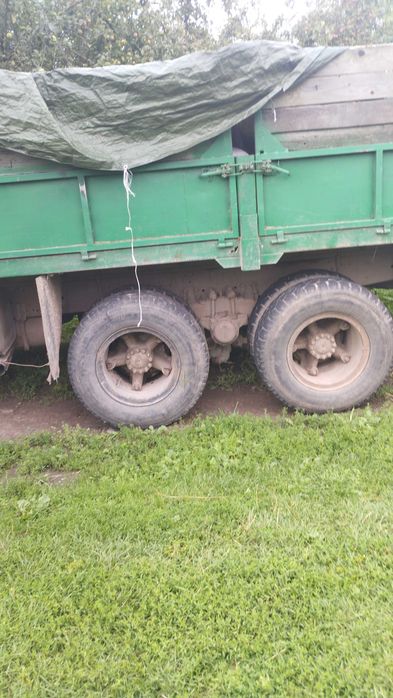 Продам камаз 5320 бортовий