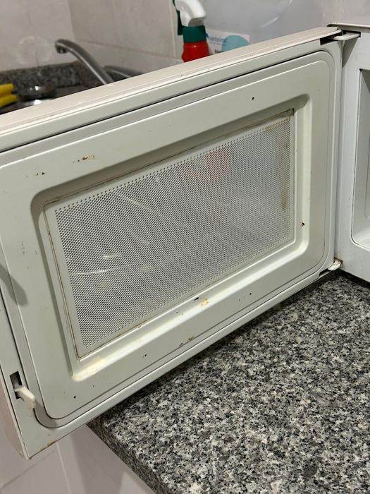 Microondas Samsung em bom estado