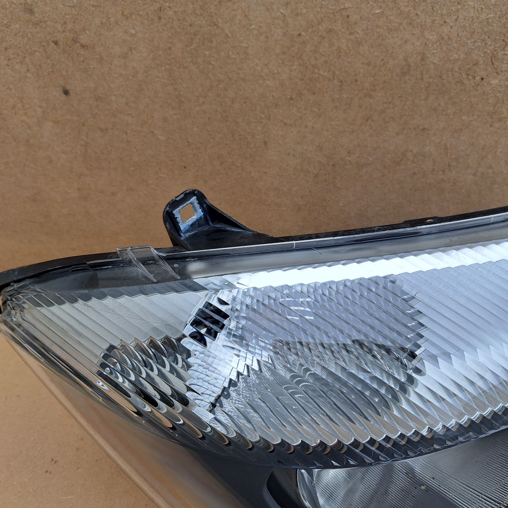 Lampa reflektor h7 mercedes sprinter 906 lift prawy USA