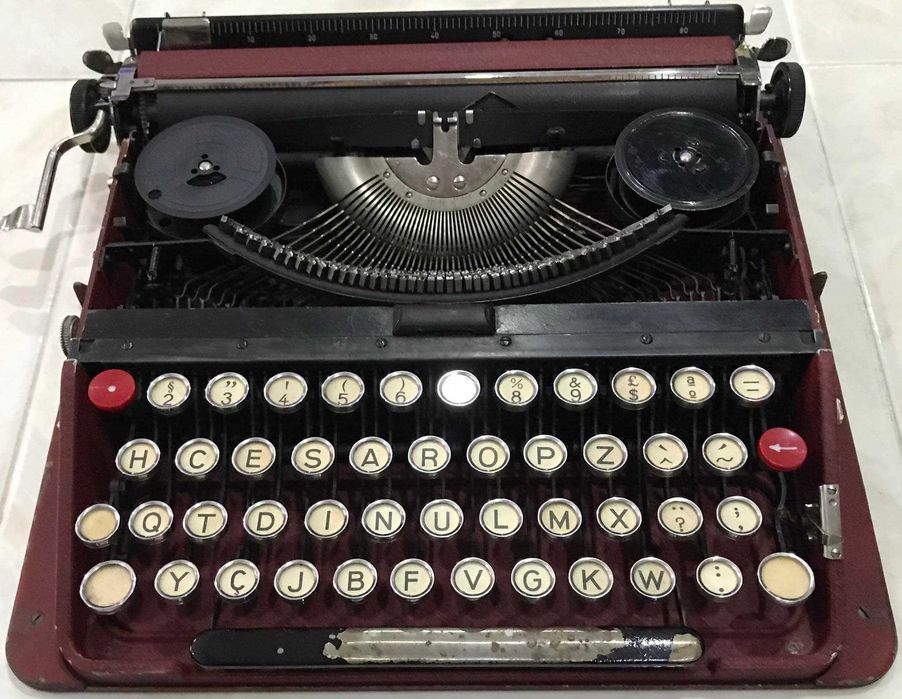 Máquina de Escrever  Gossen Tippa 1949