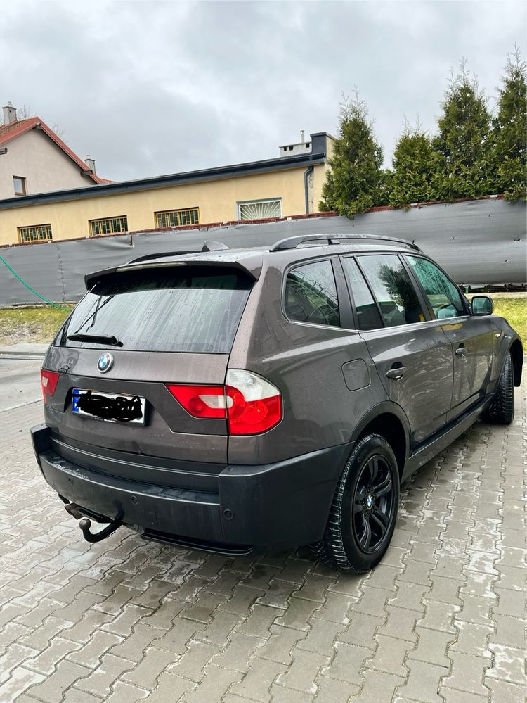 BMW X3 E83 2.5 benz/gaz