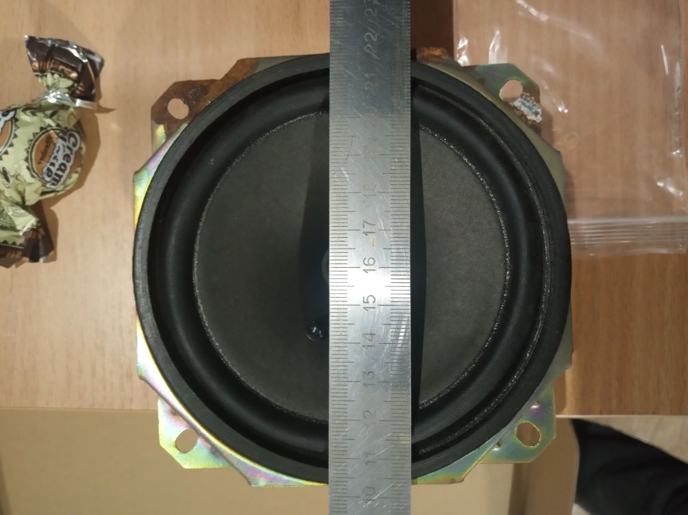 20гдс1л,   3г дв-1 8ом. 0,5гдш-1  8ом .