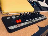 Worlde EC9 kontroler MIDI fadery knoby x4