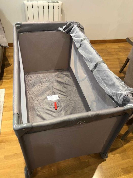 cama de viagem/parque para bébé
