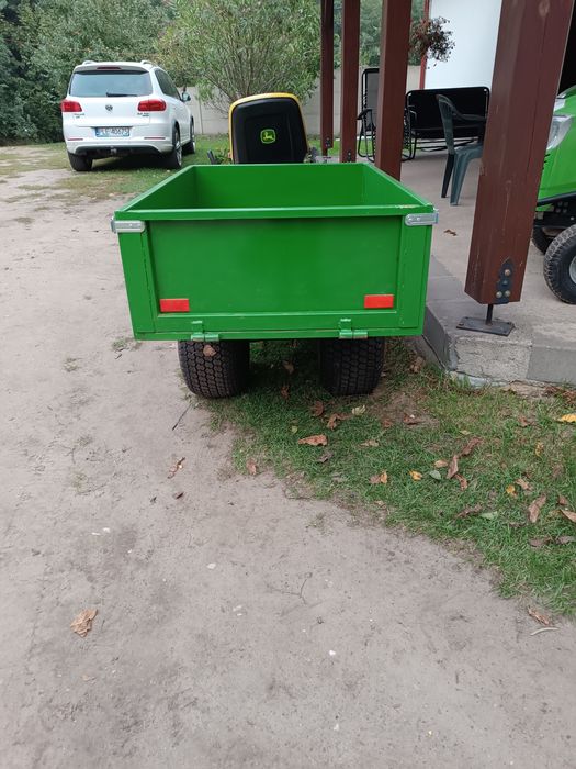 Przyczepki do traktorków kosiarek nowe